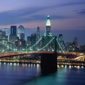 Richard Berenholtz - Brooklyn Bridge and Skyline (right)