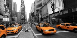 Vadim Ratsenskiy - Times Square, Manhattan