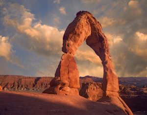 Tim Fitzharris - Delicate Arch in Arches National Park, Utah