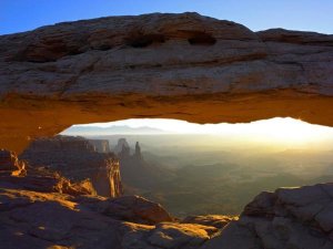 Tim Fitzharris - Mesa Arch at sunset from the Mesa Arch Trail, Canyonlands National Park, Utah