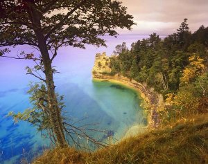 Tim Fitzharris - Castle Rock overlooking Lake Superior, Pictured Rocks National Lakeshore, Michigan