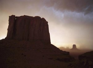 Tim Fitzharris - Sandstorm, Elephant Butte at north window, Monument Valley Navajo Tribal Park, Arizona