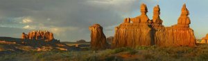 Tim Fitzharris - Sandstone formations, Three Judges, Goblin Valley State Park, Utah