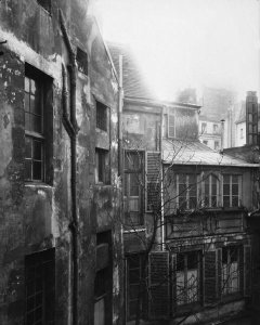 Eugène Atget - Paris, 1922 - Cour de Rohan