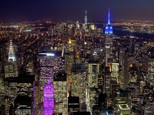 Richard Berenholtz - Midtown and Lower Manhattan at night