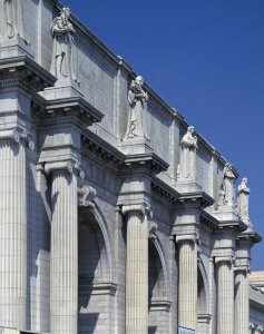 Carol Highsmith - Union Station facade and sentinels, Washington, D.C.