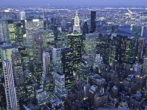 Michel Setboun - Manhattan skyline at dusk, NYC