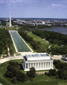 Carol Highsmith - National Mall, Lincoln Memorial and Washington Monument, Washington D.C. - Vintage Style Photo Tint Variant