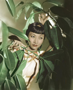 Hollywood Photo Archive - Anna May Wong