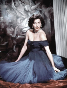 Hollywood Photo Archive - Ava Gardner - The Barefoot Contessa