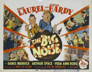 Hollywood Photo Archive - Laurel & Hardy - The Big Noise, 1944