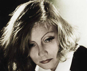 Hollywood Photo Archive - Greta Garbo
