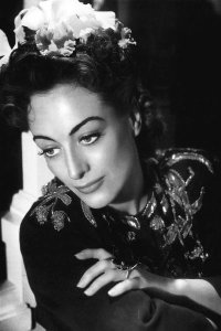 Hollywood Photo Archive - Joan Crawford