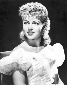 Hollywood Photo Archive - Lana Turner