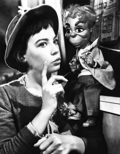 Hollywood Photo Archive - Leslie Caron