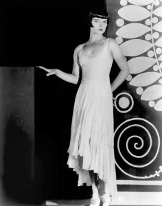Hollywood Photo Archive - Louise Brooks