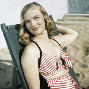 Hollywood Photo Archive - Veronica Lake