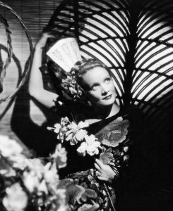 Hollywood Photo Archive - Marlene Dietrich