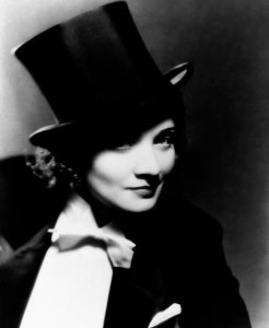 Hollywood Photo Archive - Marlene Dietrich