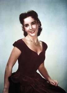 Hollywood Photo Archive - Elizabeth Taylor