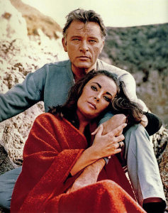 Hollywood Photo Archive - Elizabeth Taylor and Richard Burton