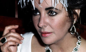 Hollywood Photo Archive - Elizabeth Taylor