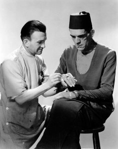 Hollywood Photo Archive - Boris Karloff - The Mummy