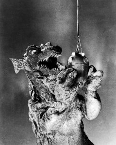 Hollywood Photo Archive - Gorgo Still