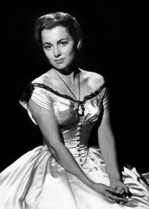 Hollywood Photo Archive - Olivia De Havilland - Santa Fe Trail