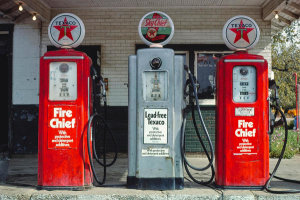 John Margolies - Texaco gas pumps, Milford, Illinois