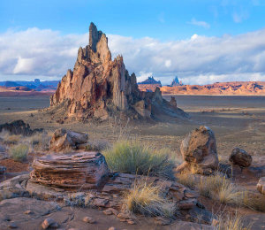 Tim Fitzharris - Church Rock, volcanic neck formation with view into Monument Valley, Arizona