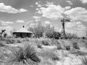 Arthur Rothstein - Abandoned farm near Dalhart, Texas, 1936