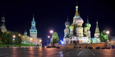 Vadim Ratsenskiy - Red Square at night, Moscow