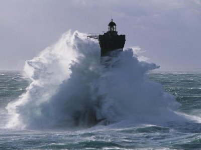 Jean Guichard - Phare du Four lors d'une tempete