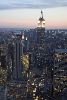 Unknown - Manhattan at dusk (right)