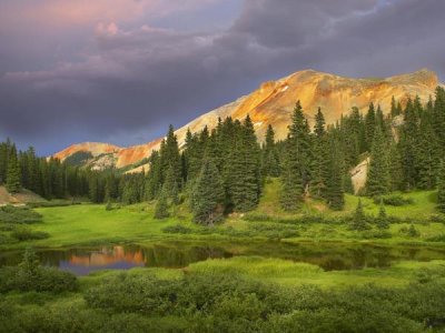 Tim Fitzharris - Red Mountain and pond, near Ouray, Colorado