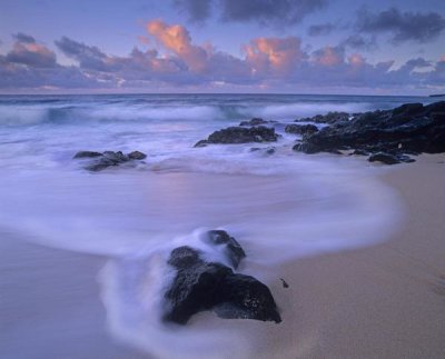 Tim Fitzharris - Rolling waves at dusk at Sandy Beach, Oahu, Hawaii