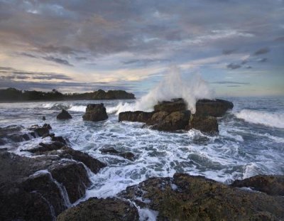 Tim Fitzharris - Surf hitting rocky coastline, Pelada Beach, Costa Rica