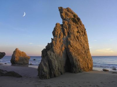 Tim Fitzharris - Crescent moon over El Matador Beach, Malibu, California