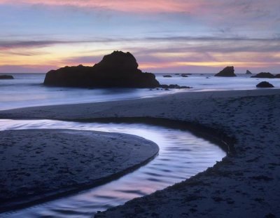 Tim Fitzharris - Creek flowing into ocean at Harris Beach State Park, Oregon