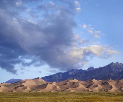 Tim Fitzharris - Sand dunes and mountains, Great Sand Dunes National Monument, Colorado