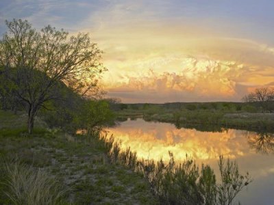 Tim Fitzharris - Storm clouds over South Llano River, South Llano River State Park, Texas