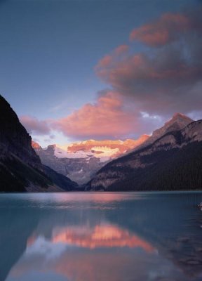 Tim Fitzharris - Alpenglow, Lake Louise and Victoria Glacier, Banff National Park, Alberta, Canada