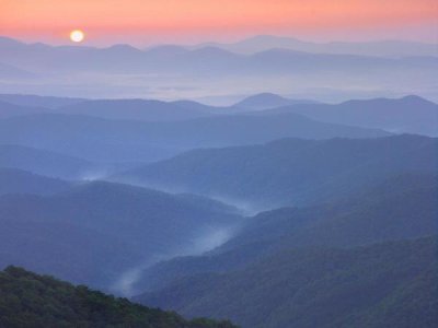 Tim Fitzharris - Sunset over the Pisgah National Forest from the Blue Ridge Parkway, North Carolina