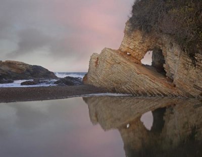 Tim Fitzharris - Cave reflected in pool at dusk, Spooners Cove, Montano de Oro State Park, California