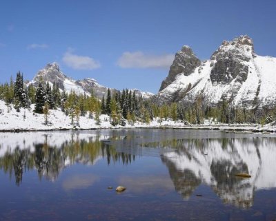 Tim Fitzharris - Wiwaxy Peaks and Cathedral Mountain at Lake O'Hara, Yoho National Park, British Columbia, Canada