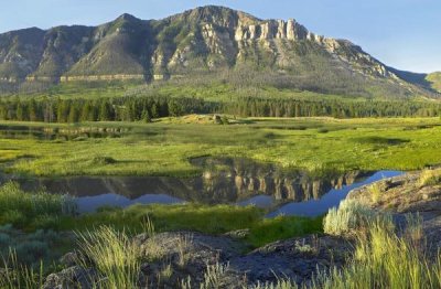 Tim Fitzharris - Panorama view of Windy Mountain, Wyoming