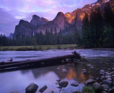 Tim Fitzharris - Bridalveil Fall and the Merced River, Yosemite Valley, Yosemite NP, California
