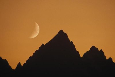 Gerry Ellis - Moon over Rocky Mountains, Grand Teton National Park, Wyoming