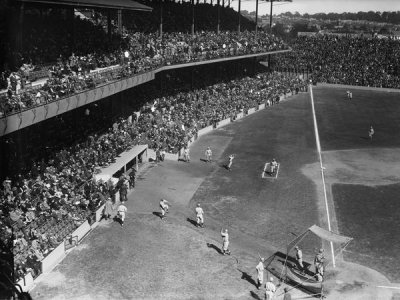 Harris and Ewing Collection (Library of Congress) - Washington Baseball Game, 1924